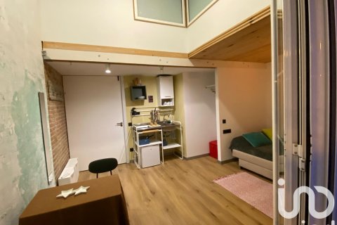 Продажа пентхауса в Бадалона, Барселона, Испания 2 спальни, 70м2 №153496 - фото 18