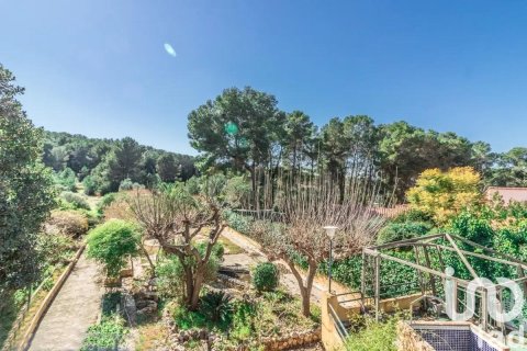 Dom w Alzira, Valencia, Hiszpania 5 sypialni, 754 mkw. nr 153493 – zdjęcie 28