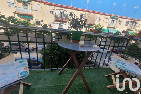 Продажа квартиры в Аликанте, Испания 3 спальни, 61м2 №153492 - фото 9