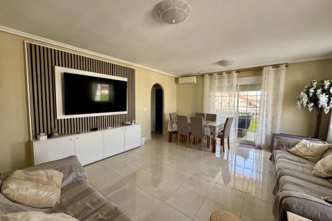 Apartament w Los Alcazares, Murcia, Hiszpania 4 sypialnie, nr 181976 – zdjęcie 4