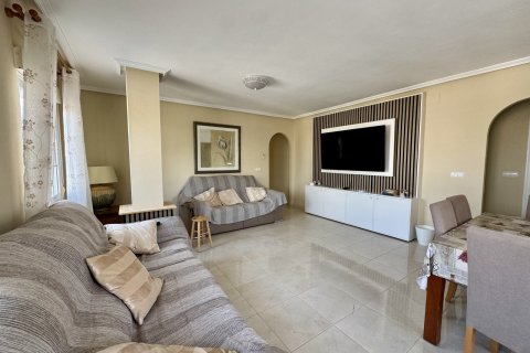 Apartament w Los Alcazares, Murcia, Hiszpania 4 sypialnie, nr 181976 – zdjęcie 3