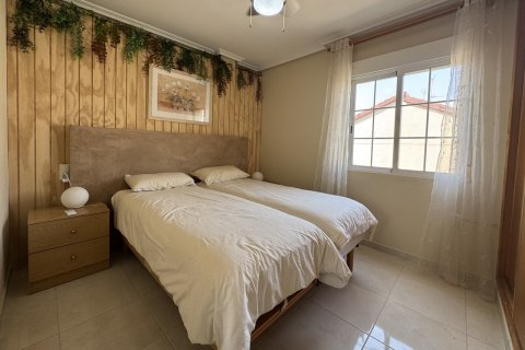 Apartament w Los Alcazares, Murcia, Hiszpania 4 sypialnie, nr 181976 – zdjęcie 9