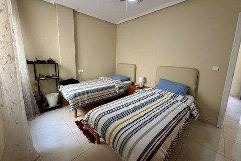 Apartament w Los Alcazares, Murcia, Hiszpania 4 sypialnie, nr 181976 – zdjęcie 11