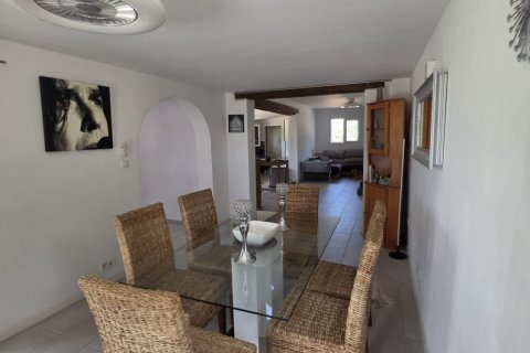 Продажа дома в Эль Перельо, Таррагона, Испания 4 спальни, 172м2 №195002 - фото 4