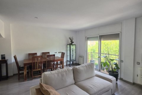 Продажа дуплекса в Сан-Жоан-де-Вилаторрада, Барселона, Испания 3 спальни, 105м2 №195001 - фото 5