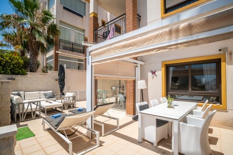 Apartment à vendre à Guardamar del Segura, Alicante, Espagne, 2 chambres, 70 m2 No. 190201 - photo 2