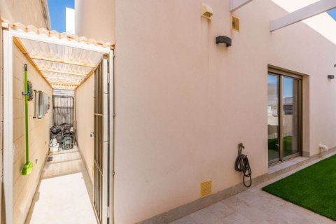 Villa pārdošanā Alicante, Spānijā 3 istabas, Nr. 190200 - attēls 13
