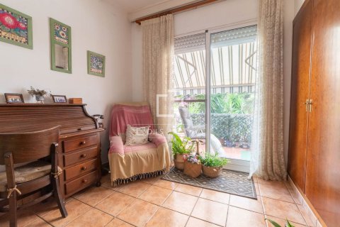 Villa till salu i Castelldefels, Barcelona, Spanien 7 sovrum, 336 kvm. Nr. 194293 - foto 19