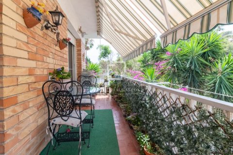 Villa till salu i Castelldefels, Barcelona, Spanien 7 sovrum, 336 kvm. Nr. 194293 - foto 28