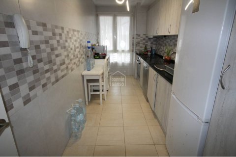 Apartamento en venta en Ciutadella De Menorca, Menorca, España 2 dormitorios, 80 m2 No. 164767 - foto 4