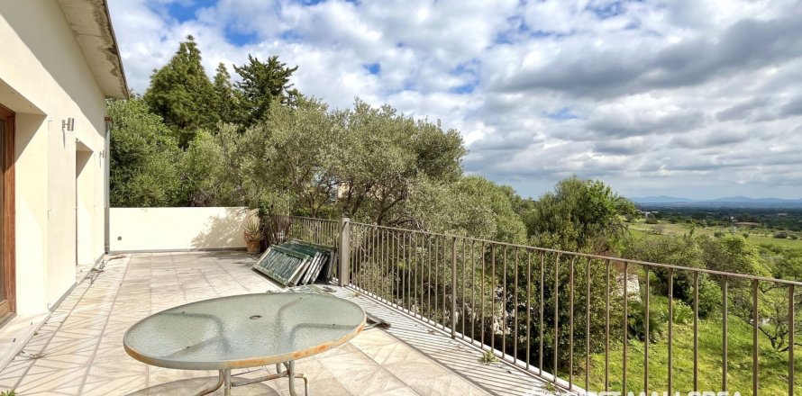 Villa a Selva, Mallorca, Spagna 2 camere da letto, 217 mq. N° 164773