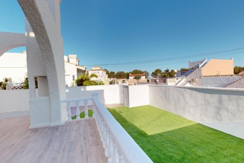 Bungalow i Alicante, Spanien 2 sovrum, 58 kvm. Nr. 150151