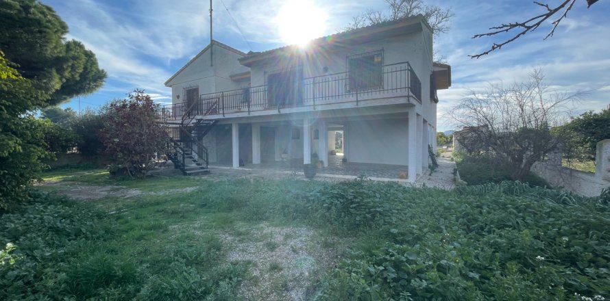 Villa in Benejuzar, Alicante, Spain 5 bedrooms, 257 sq.m. No. 150150