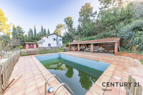 House for sale in Piera, Barcelona, Spain 3 bedrooms, 239 sq.m. No. 195301 - photo 10