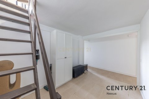 House for sale in Piera, Barcelona, Spain 3 bedrooms, 239 sq.m. No. 195301 - photo 20
