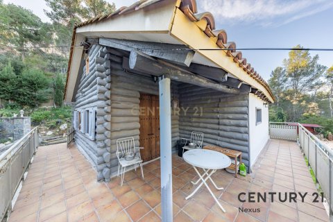 House for sale in Piera, Barcelona, Spain 3 bedrooms, 239 sq.m. No. 195301 - photo 2