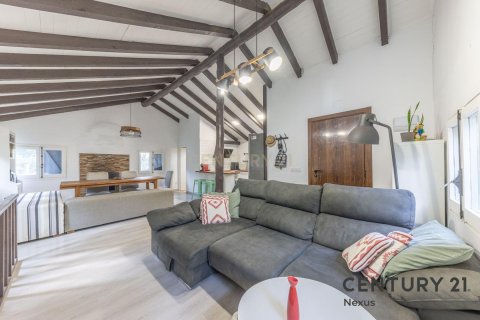 House for sale in Piera, Barcelona, Spain 3 bedrooms, 239 sq.m. No. 195301 - photo 7