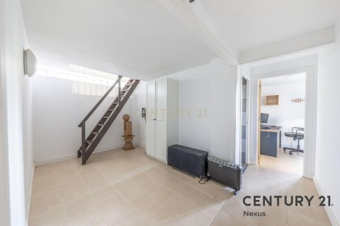 House for sale in Piera, Barcelona, Spain 3 bedrooms, 239 sq.m. No. 195301 - photo 21