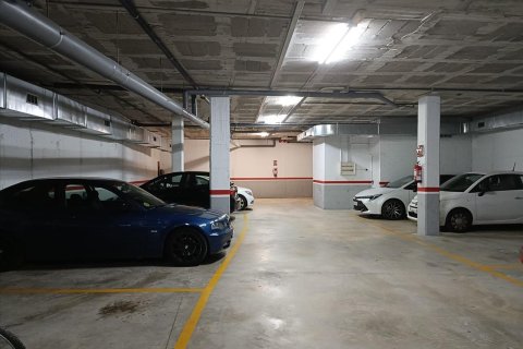 Garage in Sant Sadurni d'Anoia, Barcelona, Spain 12 sq.m. No. 195303