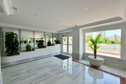 Huoneisto myytävänä Villajoyosa, Alicante, Espanja, 1 makuuhuone, 38 m2 No. 192280 - kuva 15