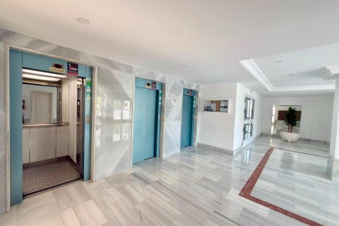 Huoneisto myytävänä Villajoyosa, Alicante, Espanja, 1 makuuhuone, 38 m2 No. 192280 - kuva 13