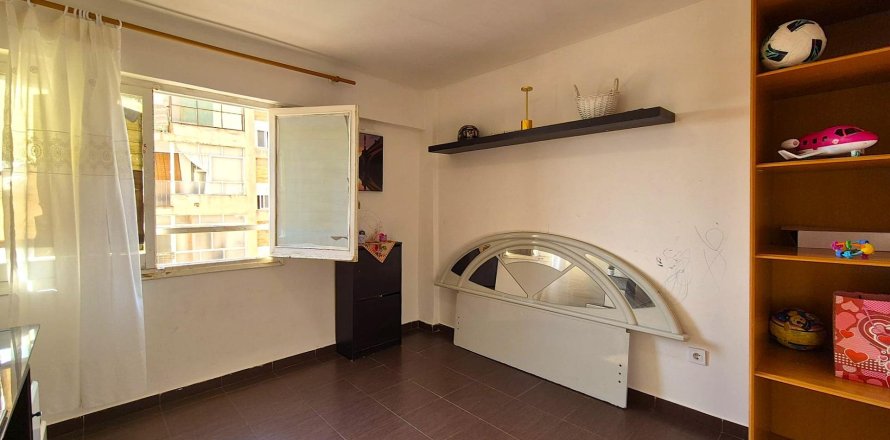Huoneisto Alicante, Espanja 1 makuuhuone, 75 m2 No. 192279