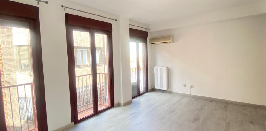 Квартира в Мадрид, Испания 1 комната, 29м2 №192282