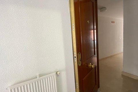 Аренда квартиры в Мадрид, Испания 1 комната, 29м2 №192282 - фото 11