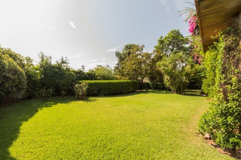 Villa à vendre Barcelona, Espagne, 9 chambres, 706 m2 No. 133382 - photo 5