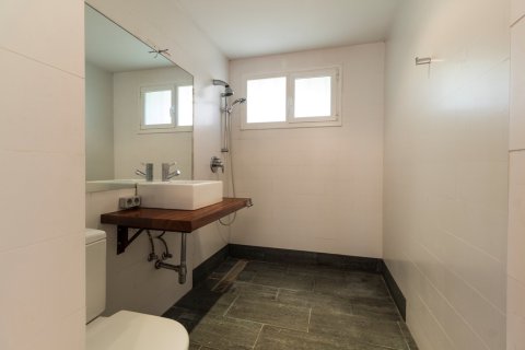 Villa à vendre Barcelona, Espagne, 9 chambres, 706 m2 No. 133382 - photo 30