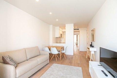 Apartment à vendre Barcelona, Espagne, 3 chambres, 107 m2 No. 133378 - photo 1