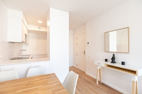 Apartment à vendre Barcelona, Espagne, 3 chambres, 107 m2 No. 133378 - photo 18