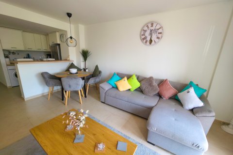 Huoneisto myytävänä Alicante, Espanja, 2 makuuhuonetta,  No. 142502 - kuva 5