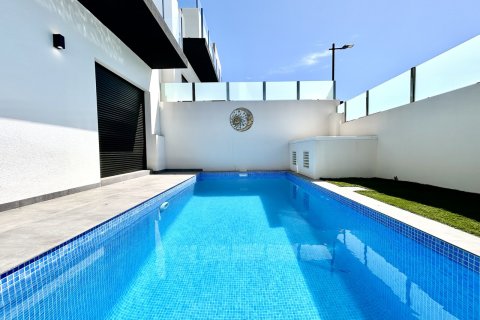 Villa pārdošanā Villamartin, Alicante, Spānijā 2 istabas, 110 m2 Nr. 189937 - attēls 2