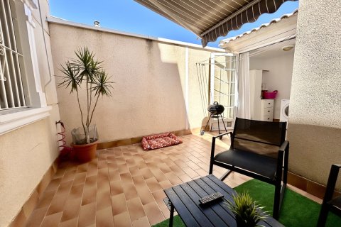 Villetta a schiera in vendita a Daya Vieja, Alicante, Spagna 4 camere da letto, 207 mq. N° 196004 - foto 14
