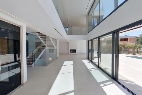 Māja pārdošanā Gava, Barcelona, Spānijā 5 istabas, 716 m2 Nr. 140763 - attēls 2