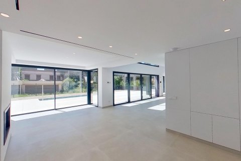 Māja pārdošanā Gava, Barcelona, Spānijā 5 istabas, 716 m2 Nr. 140763 - attēls 11