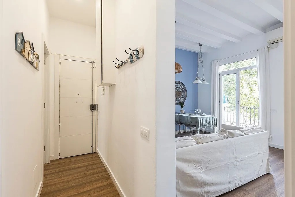Apartment in Barcelona, Spain 2 bedrooms,  No. 140758