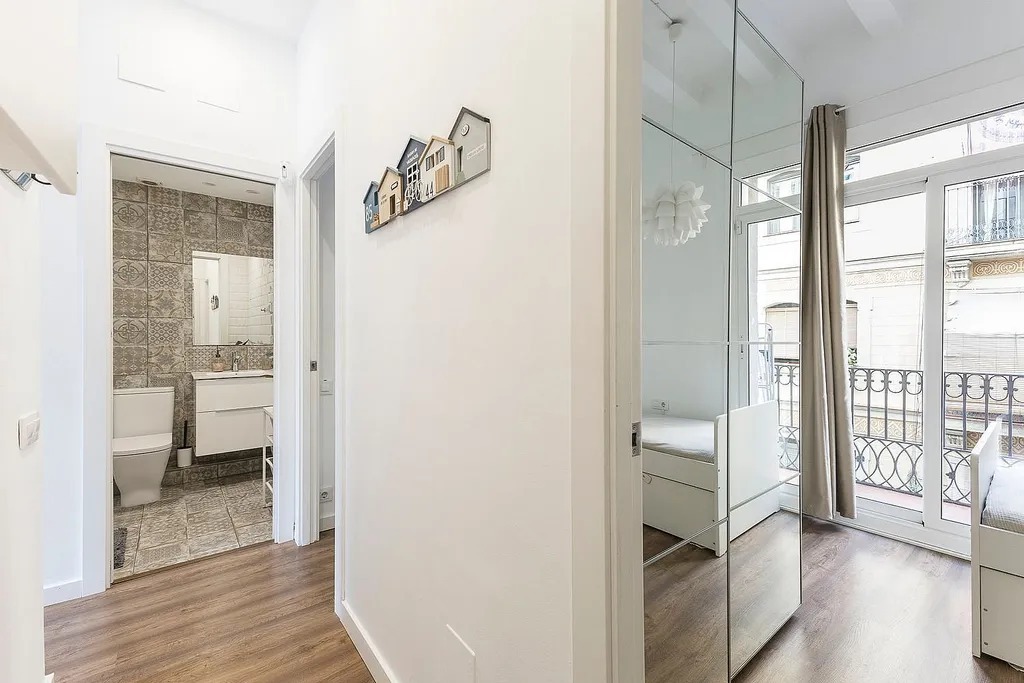 Apartment in Barcelona, Spain 2 bedrooms,  No. 140758