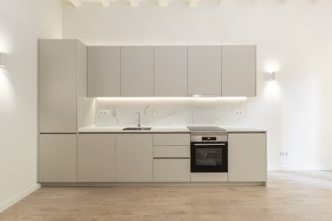 Apartment à vendre à Barcelona, Espagne, 2 chambres, 61 m2 No. 140764 - photo 4