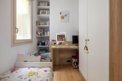 Apartamento en venta en Eixample, Barcelona, España 3 dormitorios, 76 m2 No. 150936 - foto 13