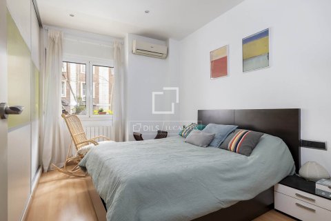 Apartamento en venta en Eixample, Barcelona, España 3 dormitorios, 76 m2 No. 150936 - foto 10