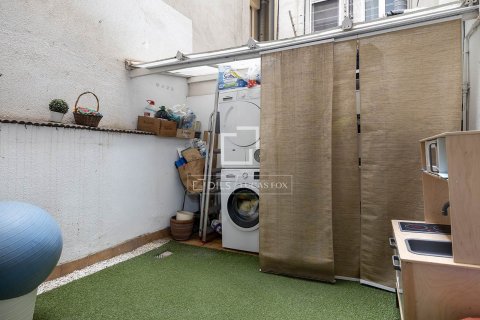 Apartamento en venta en Eixample, Barcelona, España 3 dormitorios, 76 m2 No. 150936 - foto 16