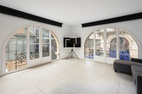 Apartament w Barcelona, Hiszpania 1 sypialnia, 64 mkw. nr 150935 – zdjęcie 25