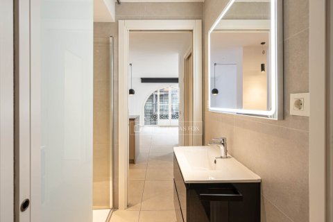 Apartament w Barcelona, Hiszpania 1 sypialnia, 64 mkw. nr 150935 – zdjęcie 8