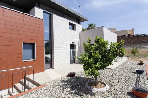 Villa zum Verkauf in Sitges, Barcelona, Spanien 3 Schlafzimmer, 319 m2 Nr. 150932 - Foto 25