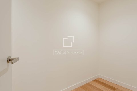 Apartment à vendre à Barcelona, Espagne, 3 chambres, 196 m2 No. 150931 - photo 24