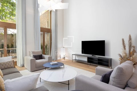 Apartment à vendre à Barcelona, Espagne, 3 chambres, 196 m2 No. 150931 - photo 5