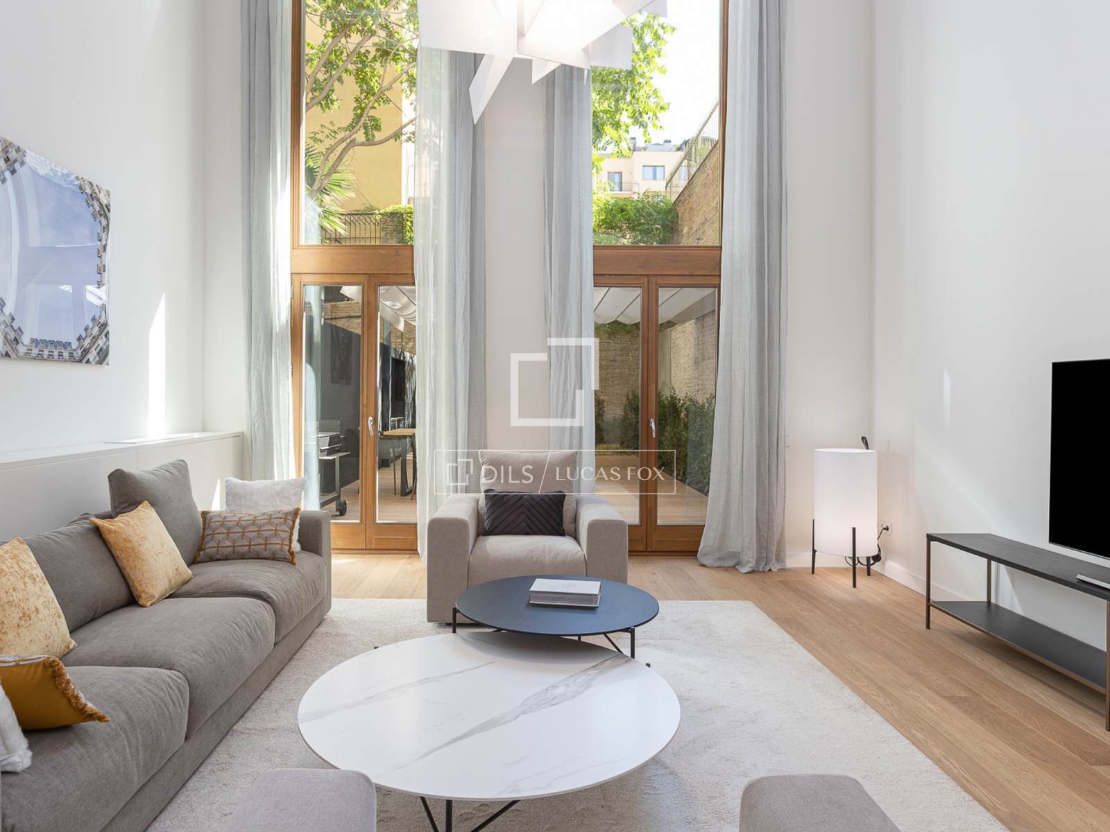 Apartamento en Barcelona, España 3 dormitorios, 196 m2 No. 150931