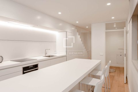 Apartment à vendre à Barcelona, Espagne, 3 chambres, 196 m2 No. 150931 - photo 19